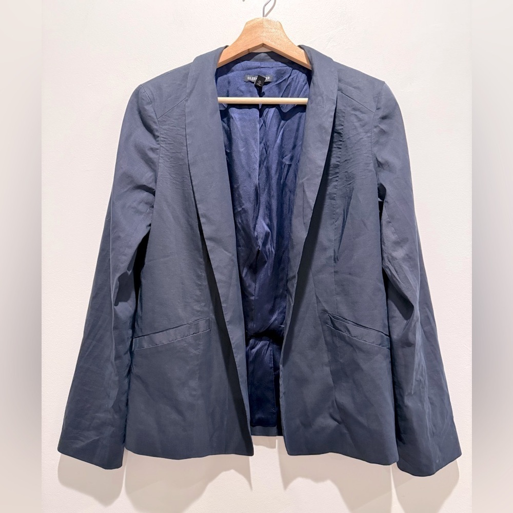 Eileen Fisher Navy Italian fabric Blazer size 8